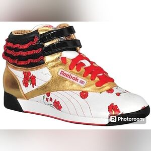 Reebok Freestyle Hi World Tour Collection Madrid Women's Sneakers